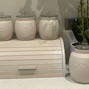 Set opbergpotten voor de keuken, crèmekleurige taupe thee-, koffie-, suiker- en broodtrommel, hippe voorraadpotten, ideaal als cadeau voor een housewarming.