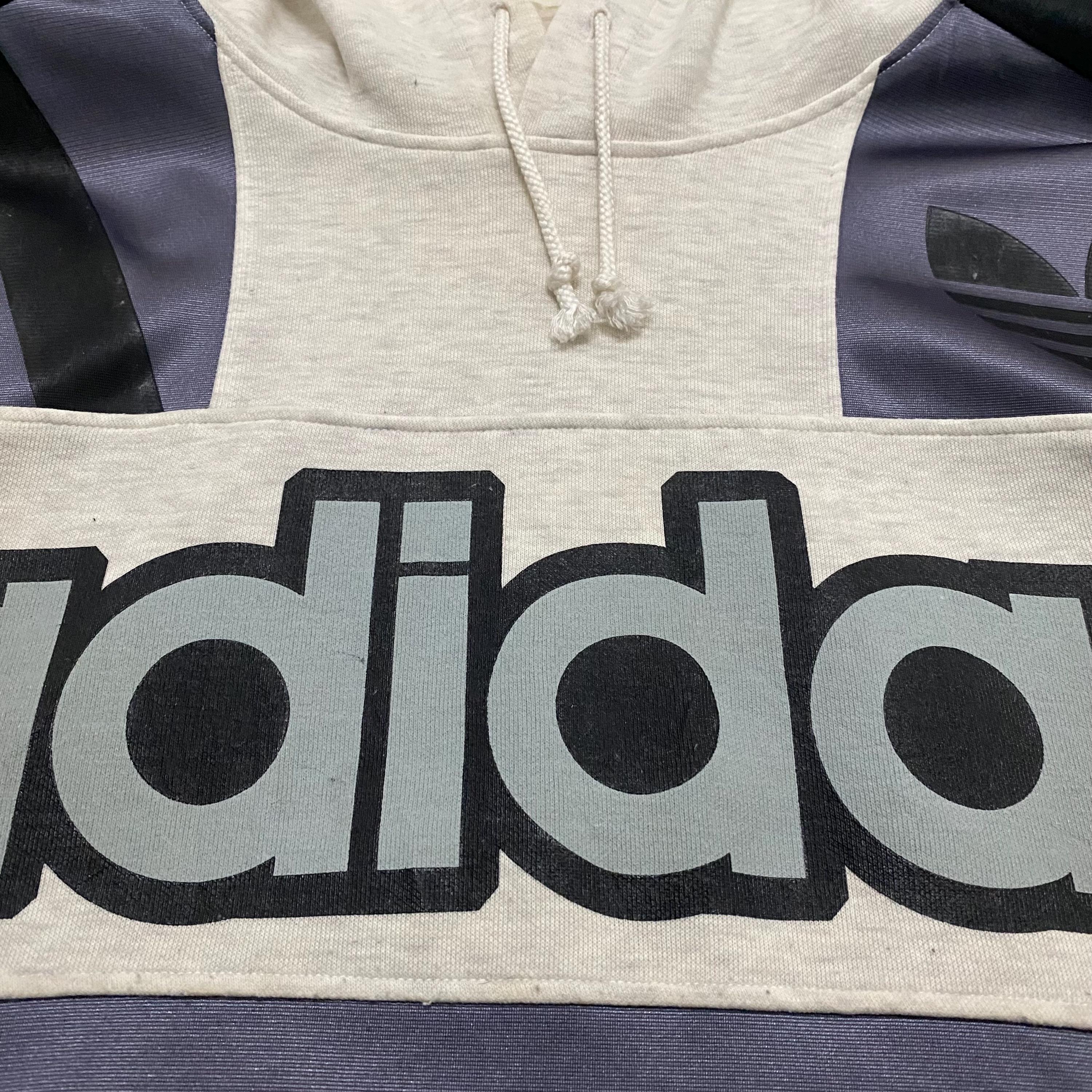 Amazingg!!vintage Adidas Trefoil Big Logo Hoodie Made in Japan 