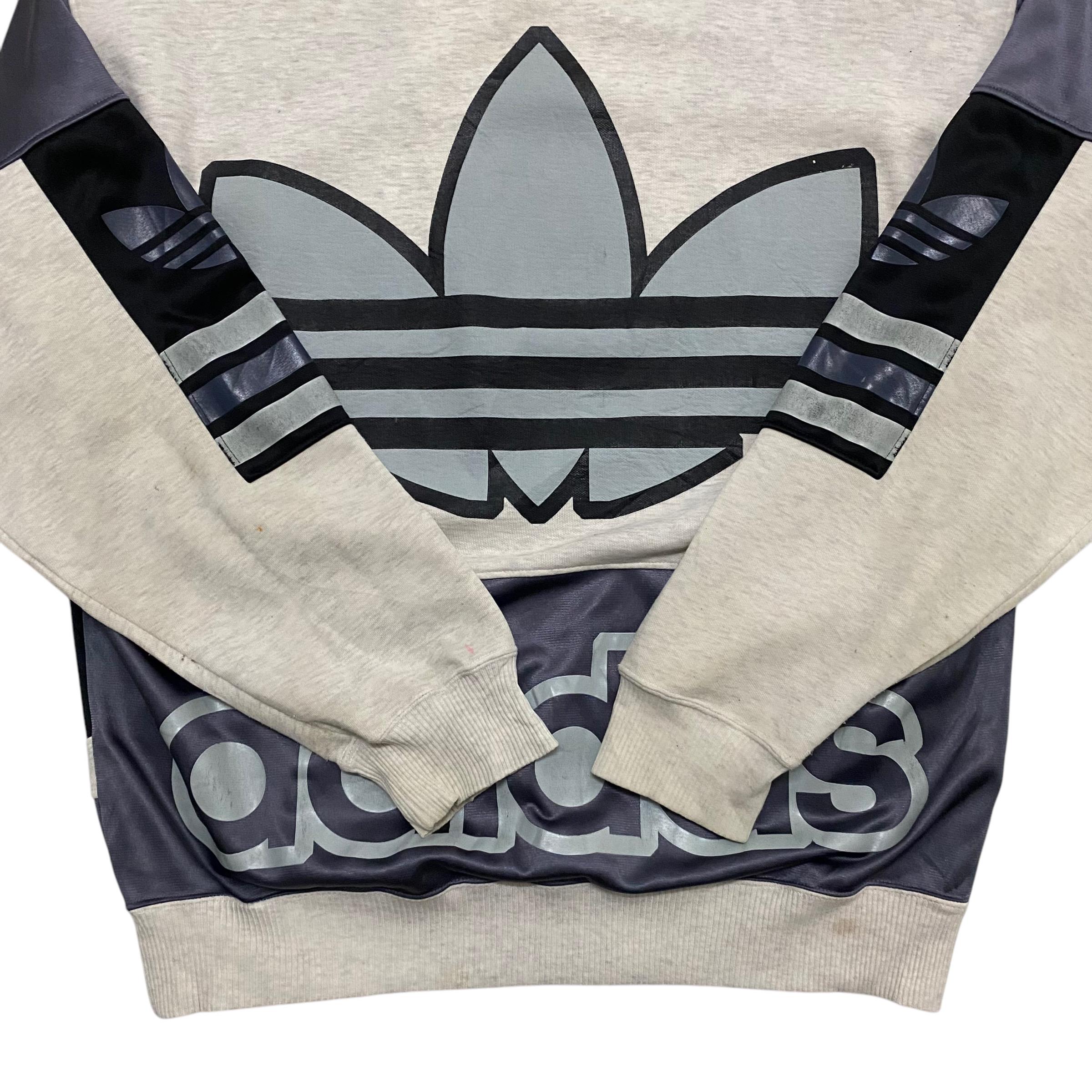 Amazingg!!vintage Adidas Trefoil Big Logo Hoodie Made in Japan 