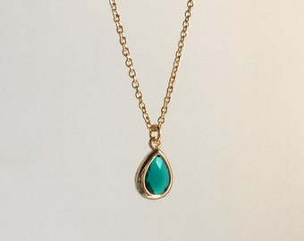 Necklace with green drop