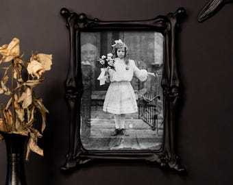 The Bone Frame A4 | Gothic Wall Decor | Handmade by The Blackened Teeth for your Gothic Home