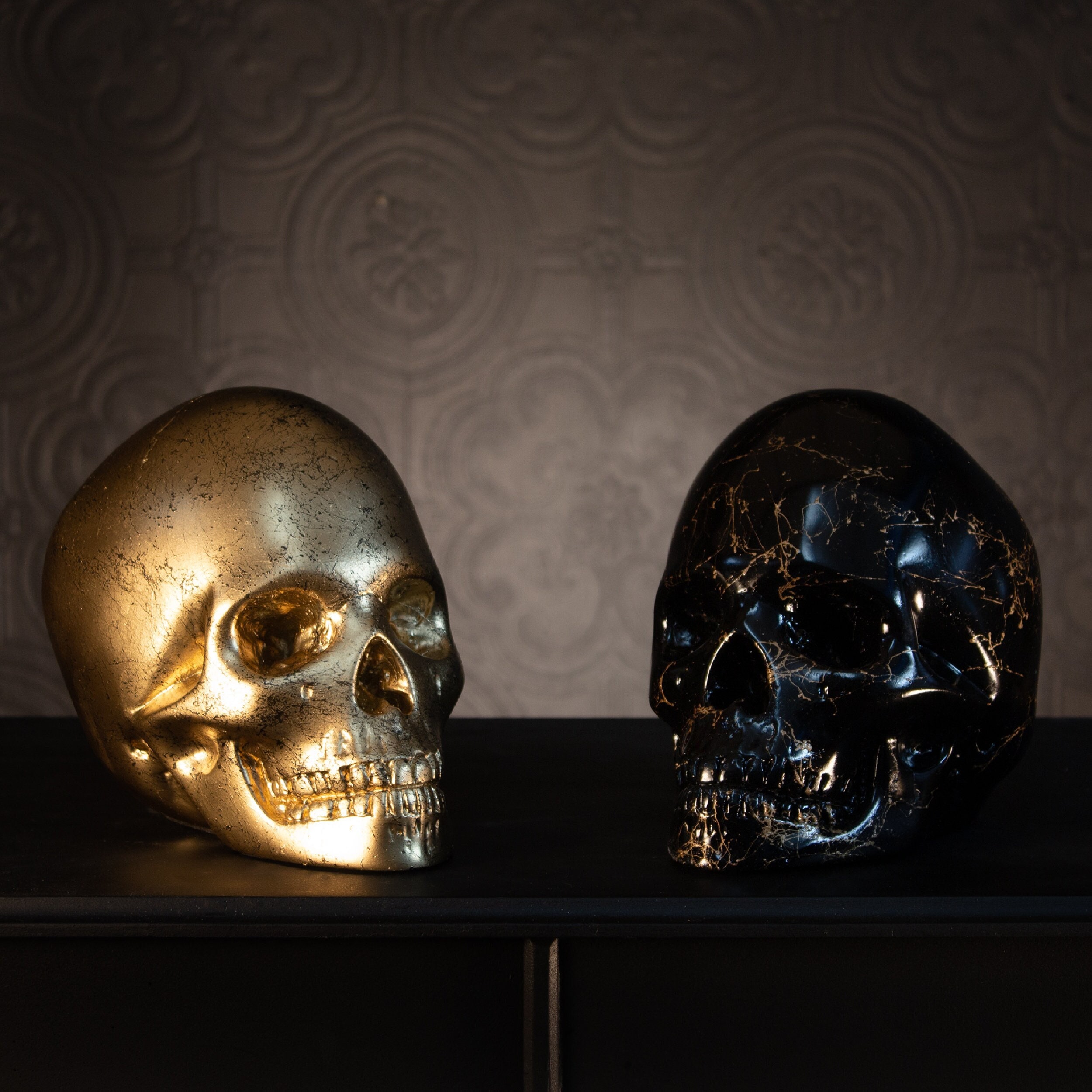 Skull decorations outlet for the home