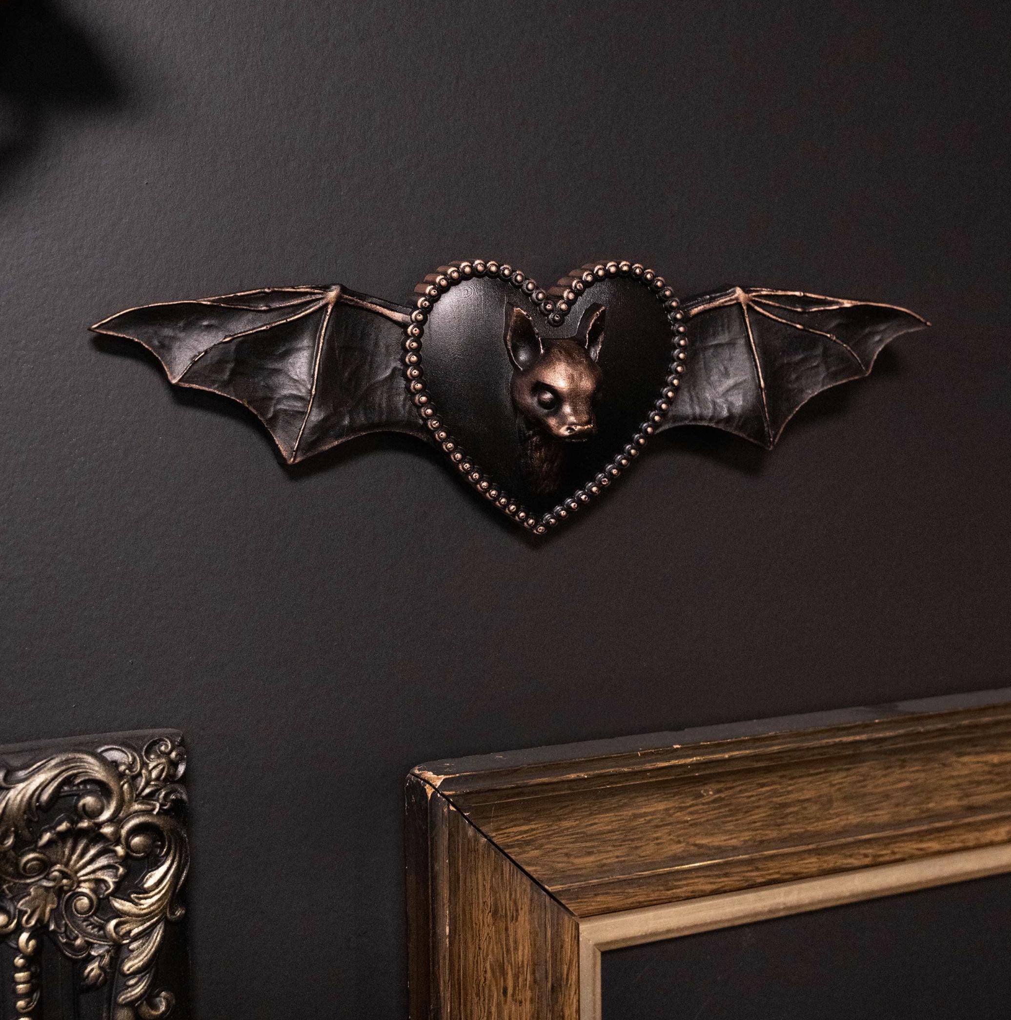 Heart Bat Wall Plaque - Bronze Effect | Gothic Wall Plaque | Horror Decor | Gothic Gallery Wall | Halloween Home Decor