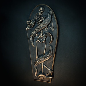 Remember Death&#39;s Awaiting Thee - Wandbild | Gotik | Gothic Wohnkultur | Gothic Galeriewand | Totentanz | von The Blackened Teeth