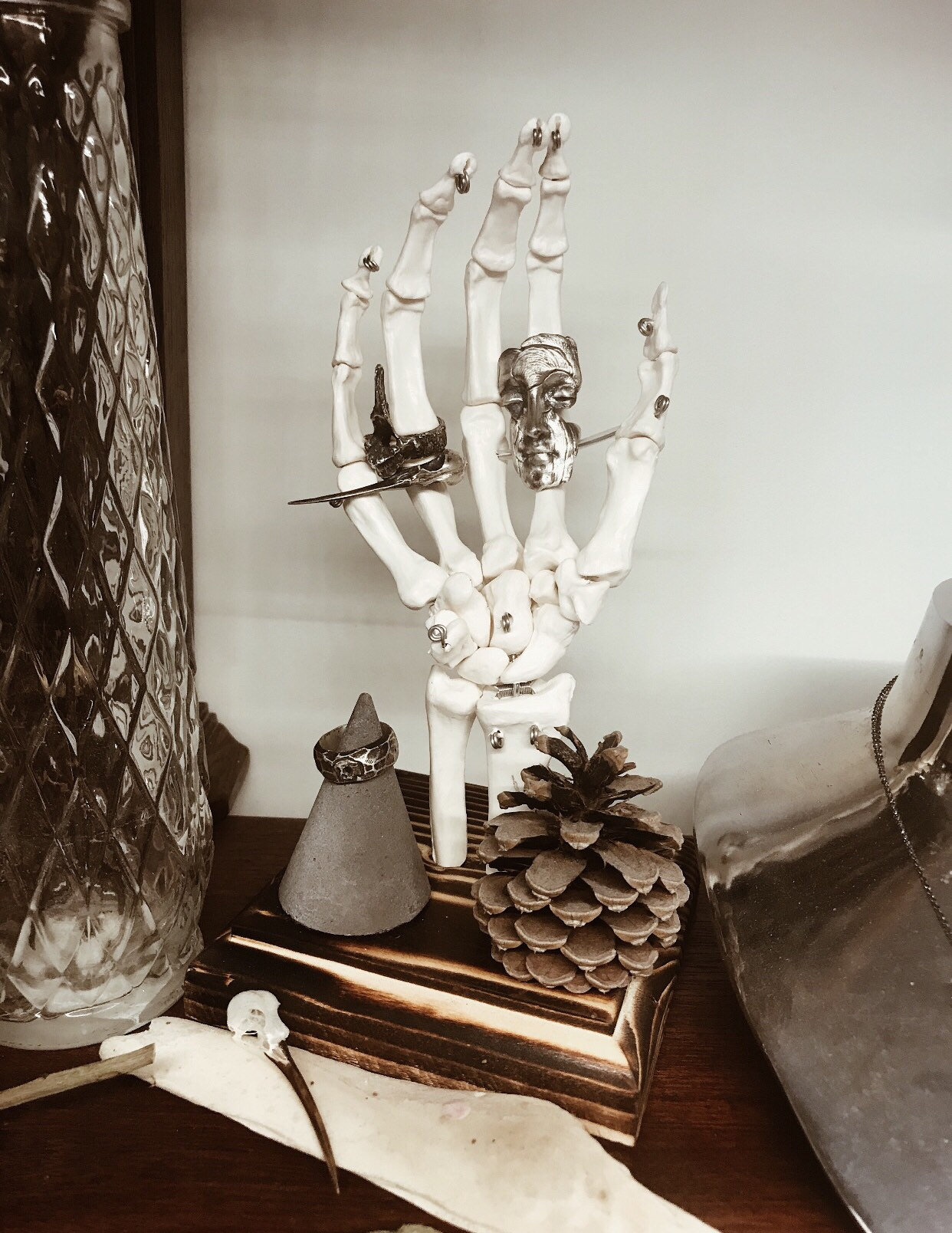 Personalized Skeleton Ring Holder, Gothic Jewellery Stand, Ring Tree, By The Blackened Teeth