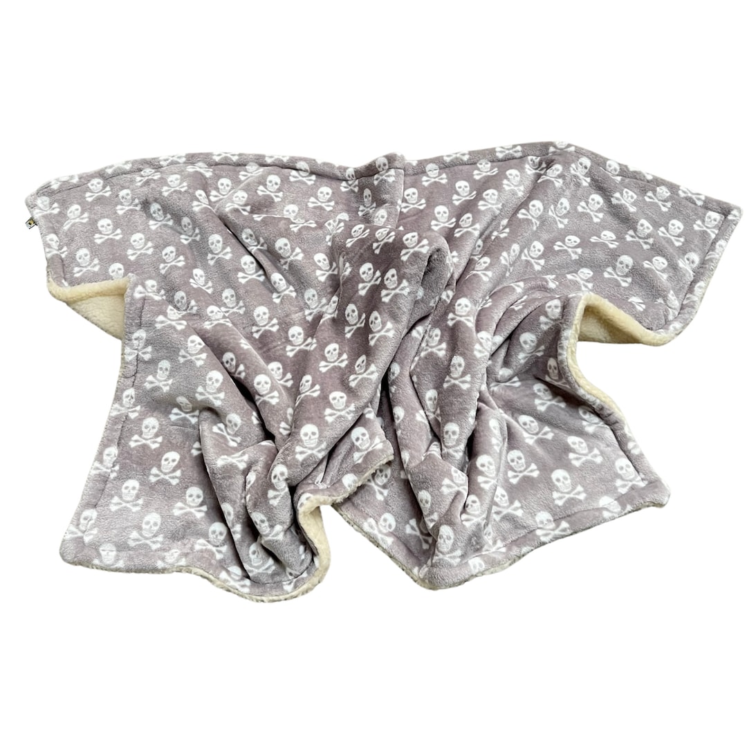 Paws Made Super Soft Dog Blanket Bed Mat SILVER SKULL CROSS Crate Cage