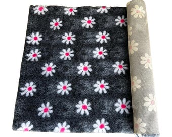 Pawstrading Dog Vet Mat Bed Grey CHARCOAL PINK DAISY raindbow Bedding Cage Blanket Whicks