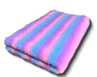 Pawstrading Dog Vet Mat Cama 3 vías RAINBOW Ropa de cama Jaula Manta Whicks Humedad