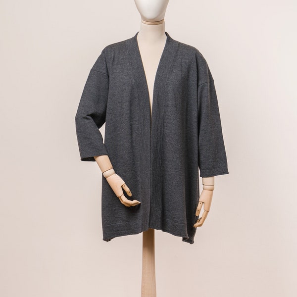 Cardigan in lana con maniche a tre quarti ,Cardigan donna a portafoglio, Charcoal Grey Loose Cardigan,kimono cardigan in lightweight wool.