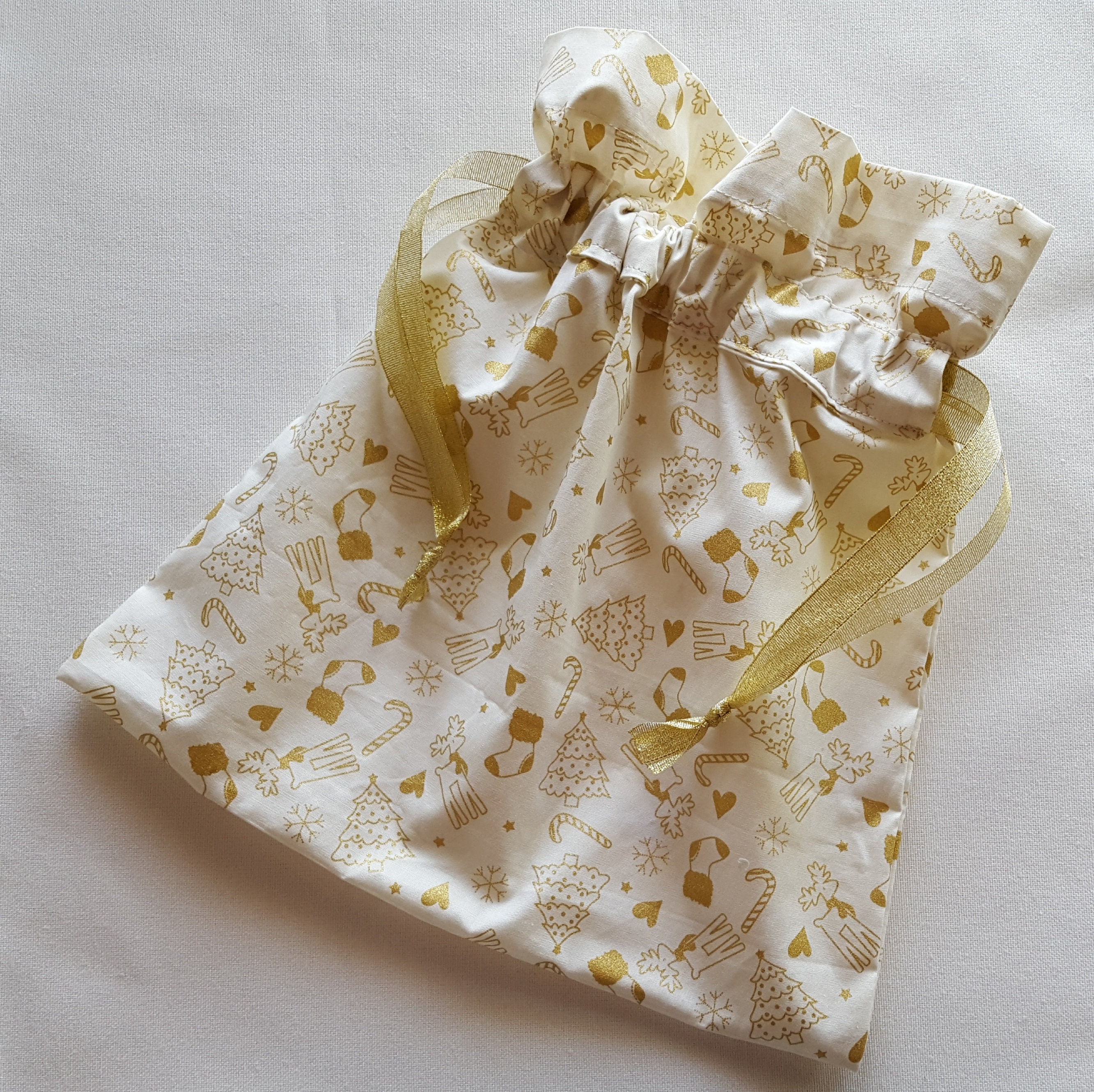 Golden Christmas Decoration Gift Bag