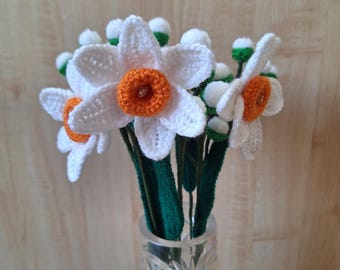 Crochet white daffodils, Spring flowers, Daffodil bouquet, Graduation bouquet, Spring flower bouquet, Easter arrangement