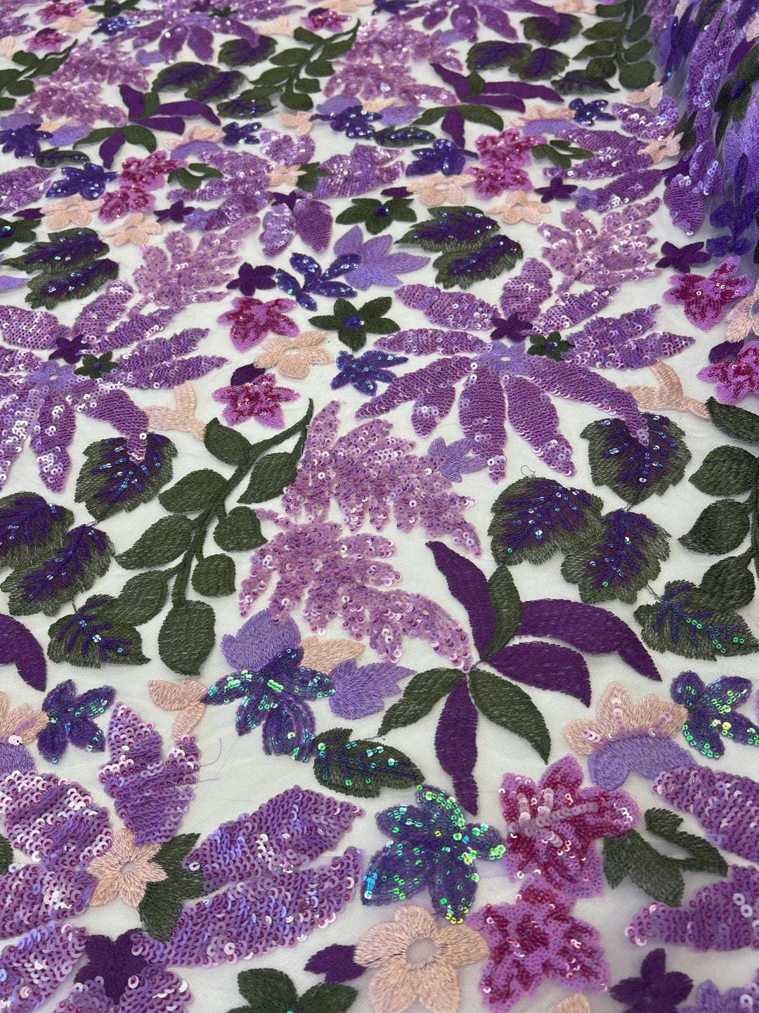 Floral Pattern Sequins Embroidery With Multi Layer of Multi Size Sequin ...