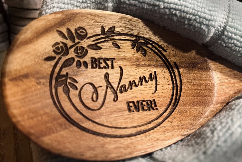 Personalized Nanny Wooden Spoon With Dishtowel Set, Gift for Nanny, Mother