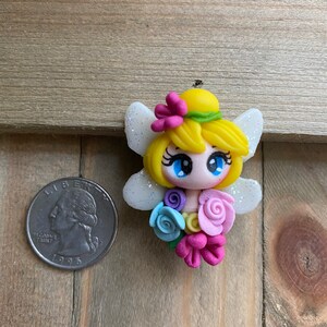 Dzwoneczek z kwiatami Pin