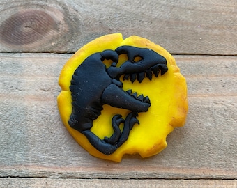 Dino Pin