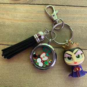 Evil Queen Doorable Keychain