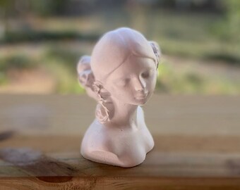 Victorian Girl Sculpture - Concrete Garden Home Decor