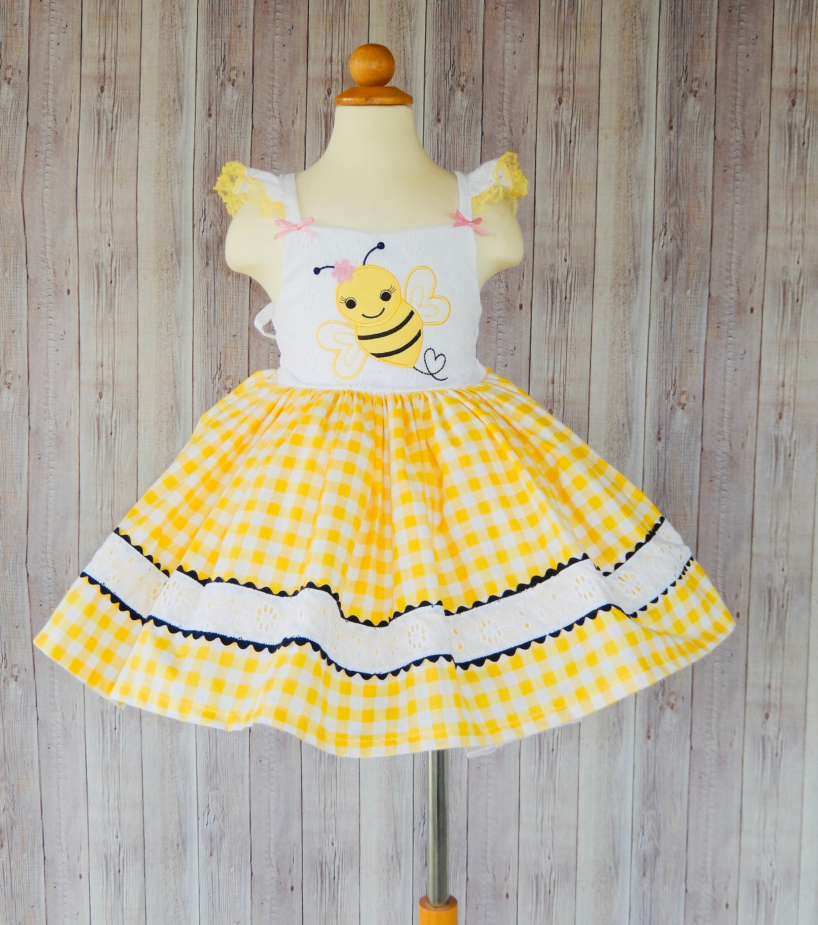 itdogs BEE DRESS Ｓ itdogs BEE DRESS S itdogs BEE DRESS S XS dog dress [bees] cotton