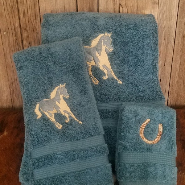 Embroidered Bath Towel Set "Pure Gold" Country Bathroom Decor - Rustic Bathroom Decor - Gifts for Horse Lover's - Horse Lover's Gift