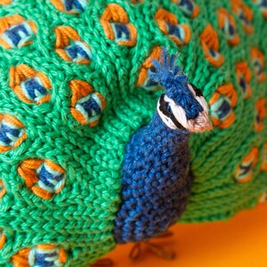 realistic peacock amigurumi pattern