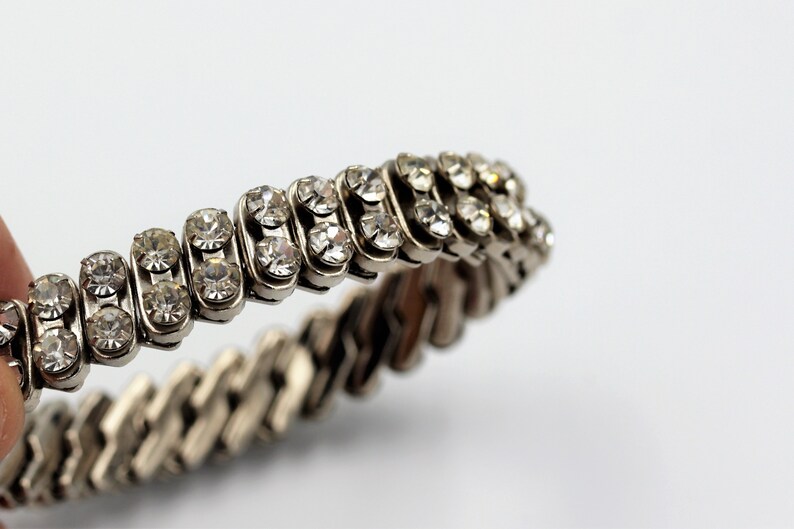 Vintage Expandable Stretch Articulated zigzag mechanism Rhinestone Diamante Bracelet Two rows