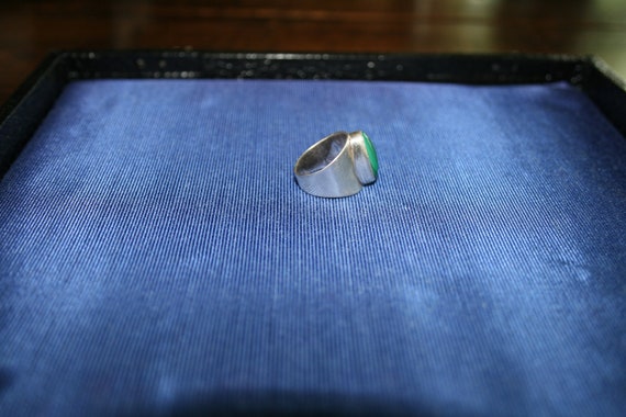 Jade Gemstone Silver Ring - image 5