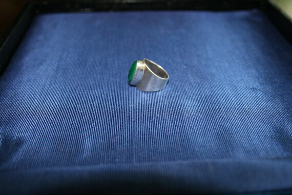 Jade Gemstone Silver Ring - image 4