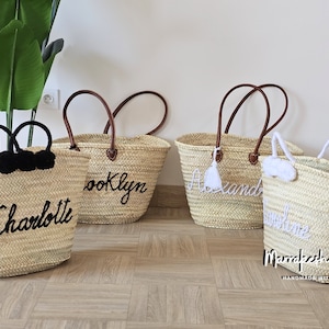 personalisierter Strohkorb, Taschen Strandtaschen Brautdusche Taschen, kundenspezifische Strohtaschen, kundenspezifische Strandtasche, Strohtasche, gestickte Taschen