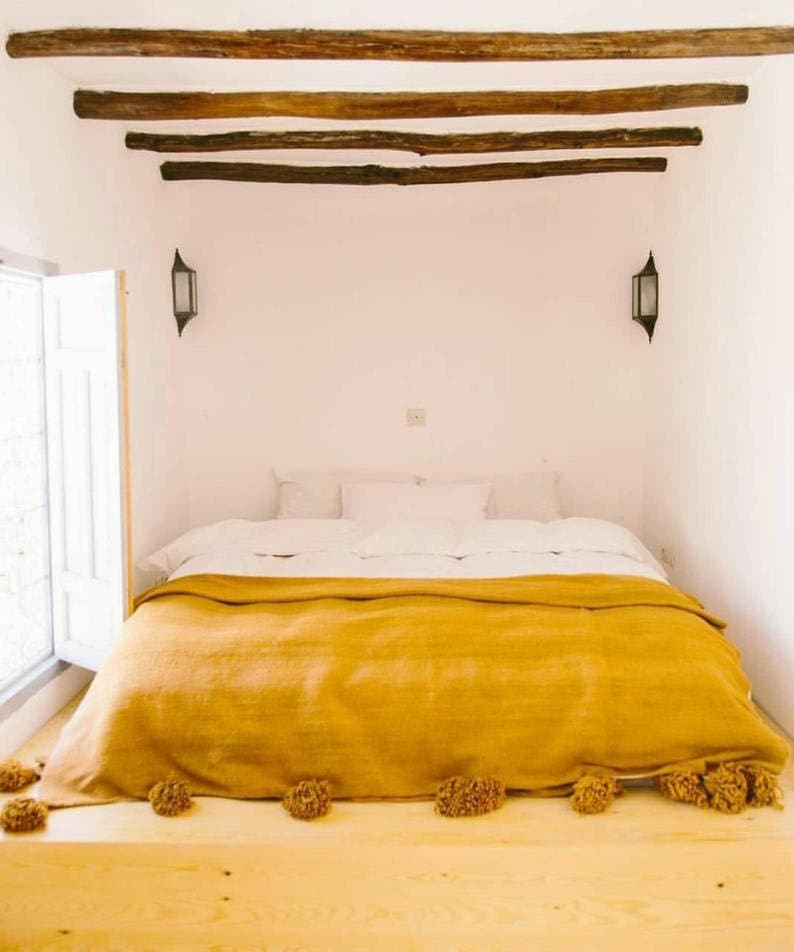 MarrakeshDecors Throw Blanket - Thumbnail 2