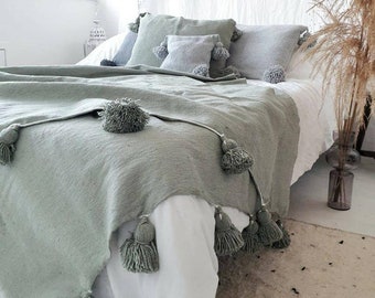 BERBER BLANKET - POM Pom Blanket - Moroccan Tassel Throw Warm Blanket - Sofa Throw Cotton Blanket - New Home Gift - Bedspread Throw,Bedding