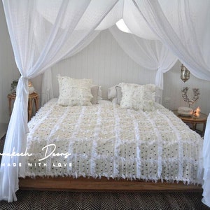 Wedding Moroccan Blanket ith 2 pillows, bedroom blanket,moroccan throw blanket,Handira blanket,Home decor, Boho, Christmas present gift