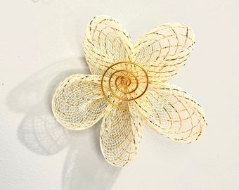 Home decor. Wall decor. Hanging. Gold mesh flower art. 100%handmade. Unique interior design. 3D. free shipping.