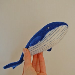 Needle Felted Narwhal Kit, Felted Wool Animal, Needle Felting Kit Whale,  DIY Felting Kit for Beginners, Make Your Own Whale, Kids Gift 