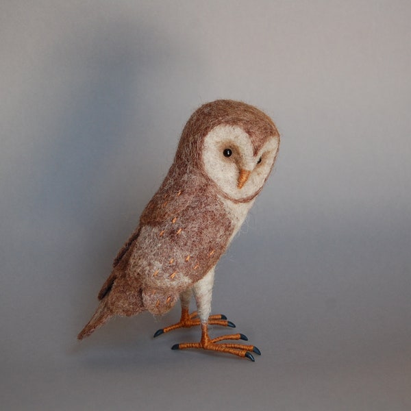 Barn owl Needle felted owl Felted sculpture Cute birds Miniature animal Pocket toy Wool owl Felted toy Felt art Felted barn owl Gift idea