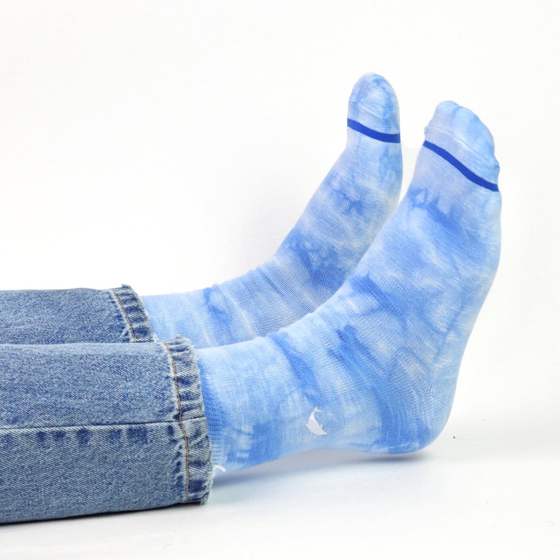 Maui Dolphin Tie Dye socks, blue image 4