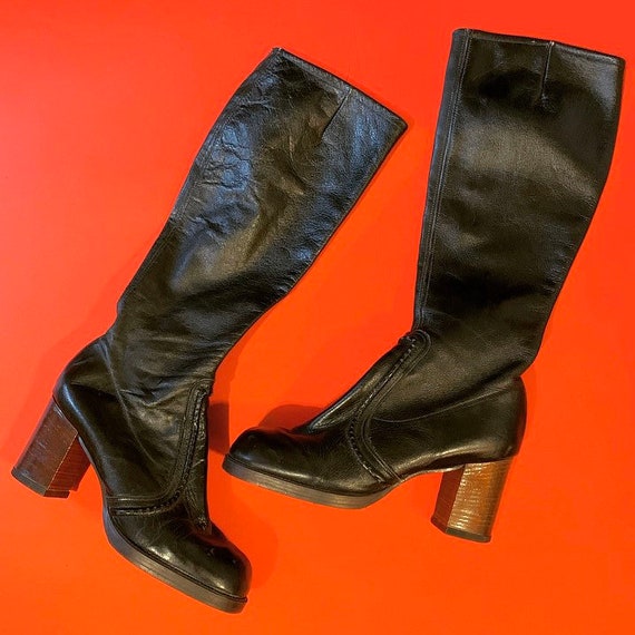 Vintage 1960’s leather Go-Go boots women’s size UK