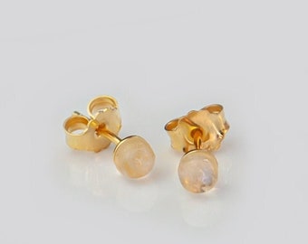 4 mm stud earrings real rainbow moonstone made of 925 silver, gold or rose gold, sustainable jewelry, white labradorite,