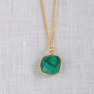 925 silver necklace with colored emerald pendant, necklace with square pendant, May birthstone, gift for Valentine's Day