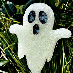 Glowing Ghost Air Freshie