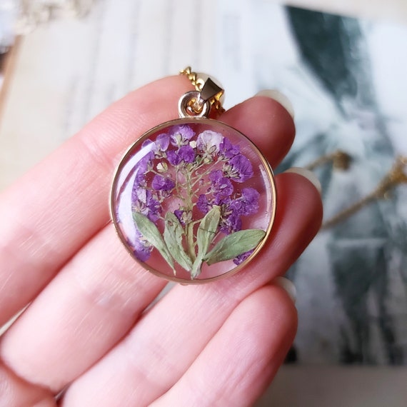 Lilac necklace 2024