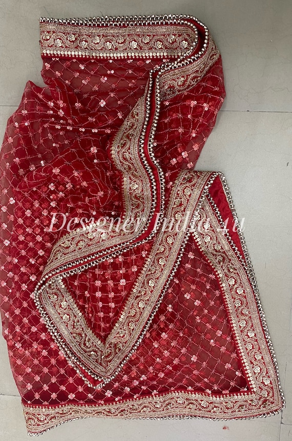 Designer chunni store