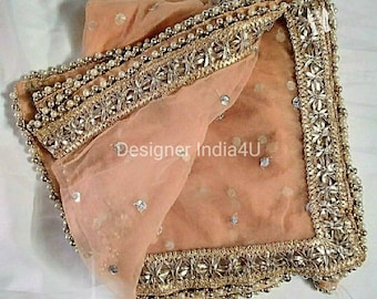 Estola dupatta de diseñador indio paquistaní con bufandas de red de melocotón y lentejuelas plateadas bordadas