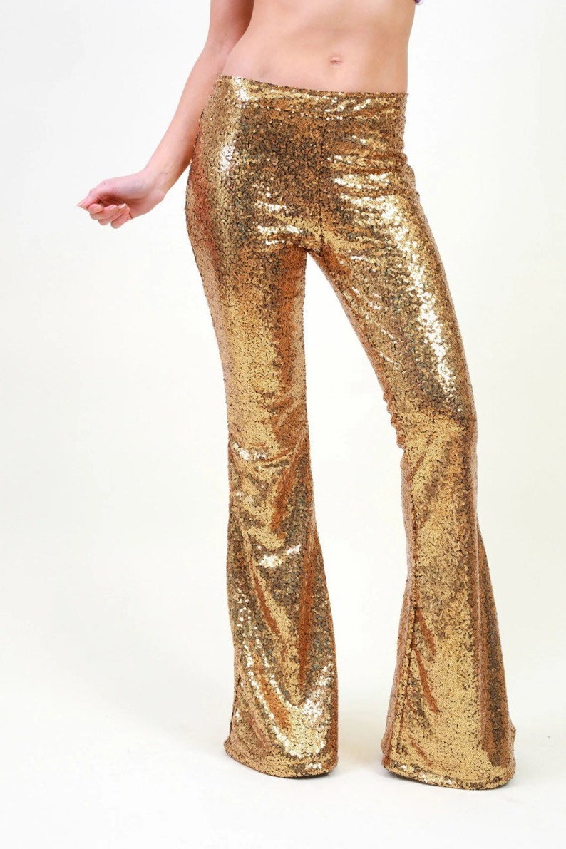 Pantaloni con fondo a campana con paillettes da donna Oro