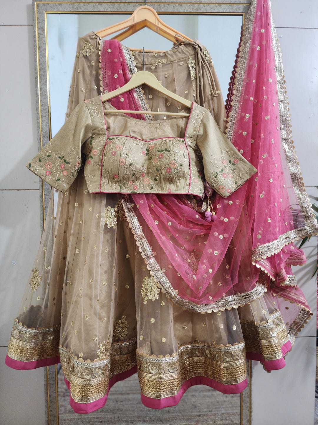 Women'S Pink Ready To Wear Lehenga & Blouse With Dupatta main image 0