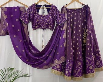 Traje de boda indio de diseñador Banarasi Lehenga de tejido morado personalizado para mujer