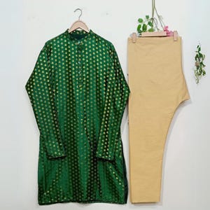 Grüne Seide verzierte Herren Kurta Pyjama indische Hochzeitskleidung