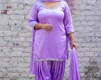 Duży rozmiar pendżabskiego stroju patiala salwar kameez w kolorze liliowym, szyty na zamówienie