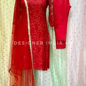 Rood Punjabi-pak voor dames feestkleding gestikte Kurta-broek grote maten Dupatta-damespakken Indiase damesoutfit - Outfit op maat