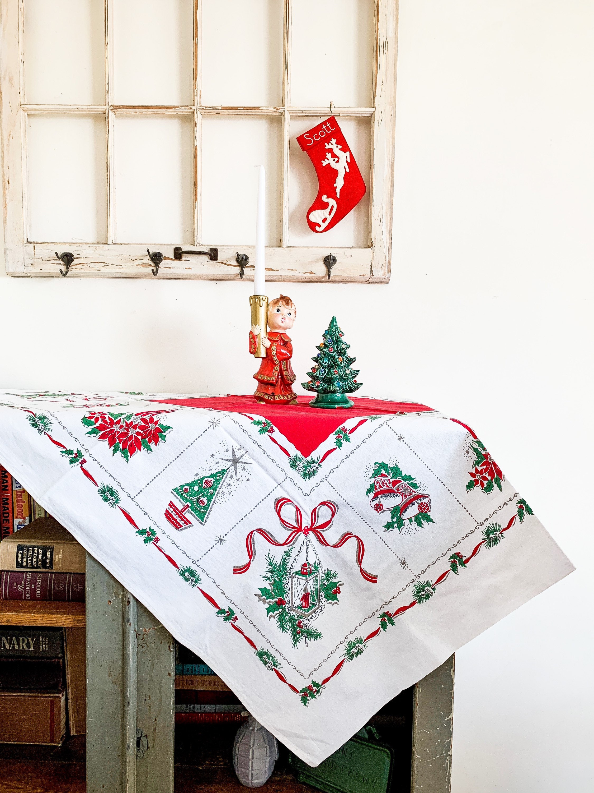 Holly Jolly Holiday Christmas Reindeer Tapestry Table Runner 