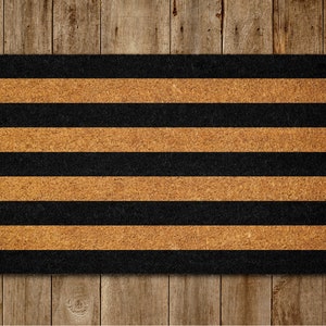 Brown Vertical Striped Peacock Rain Door Mat 